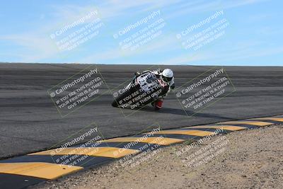 media/Feb-07-2025-CVMA Friday Practice (Fri) [[7034960ba2]]/3-Racer 3-NRS/Session 2 (Bowl)/